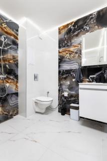 Stylish 1-BDR Apartment in Top Center with Balcony by Flat Manаger - 8