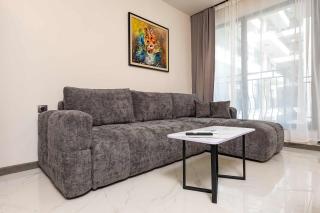 Stylish 1-BDR Apartment in Top Center with Balcony by Flat Manаger - 2