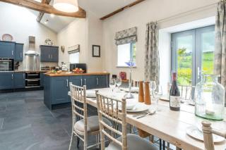 Upper Valley Barns - 2