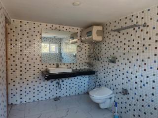 Hotel Pahalgam Villas - 3