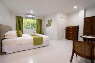 Heidi's Guesthouse - 8