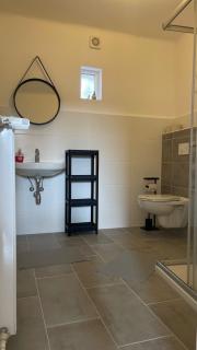 Ruhige Unterkunft für Arbeiter und Monteure bis 5 Personen - 6