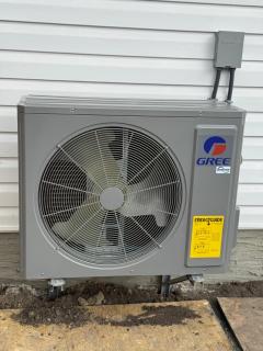 Slice of Heaven! 3 Bdrm Duplex 10 minutes drive to Spruce Meadows, with easy access to Stampede and Banff, CENTRAL AC now available ! - 9