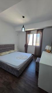 Mara's Seaview Apartment - 2