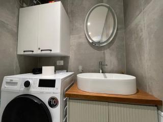 Comfort Center Studio Apartments - 6