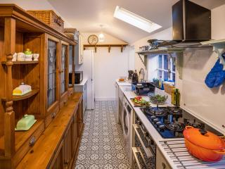 Flint Cottage - 2