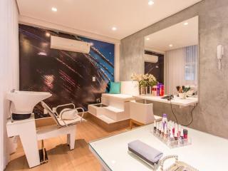 Apto 1Q no Setor Bueno| Cond.c/ Piscina aquecida | Sauna | Garagem | Academia | Wi-Fi | Ar | Portaria 24h| Perto de tudo - 1