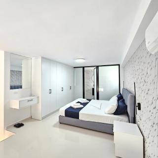 Two bedrooms Poolside Duplex in Ksamil - 7