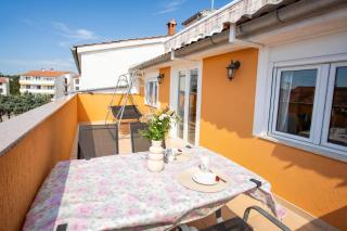 Vrsar Sea Breeze Apartments - 9