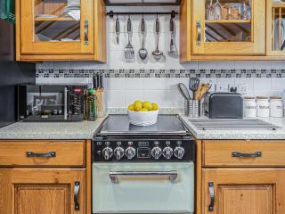 Corner Cottage - 1
