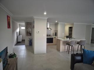 Lakeland's Haven - 3