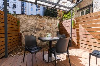 Kazinczy Apartment in Vibrant Area - Budapest - 5