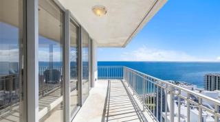 Luxury Waterfront Escape - 6