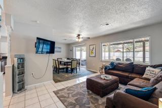 Palm Harbor Pool Home Near Beaches and Golf - 5