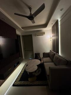 Artisan Abode406 Luxury Studio in Saket - 9