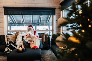 Santa's Luxury Apartment 2, Santa Claus Village - 3