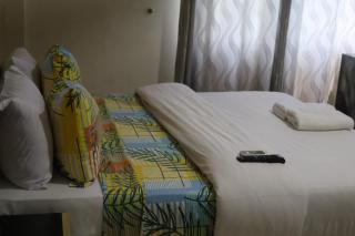 Covenant Crest Hotel - 4