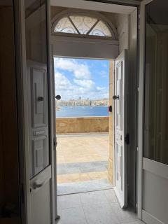 The Nest by Vallettastay - 0