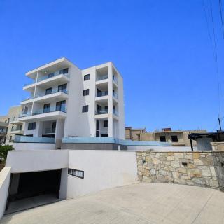 Three bedrooms Poolside Duplex in Ksamil - 2