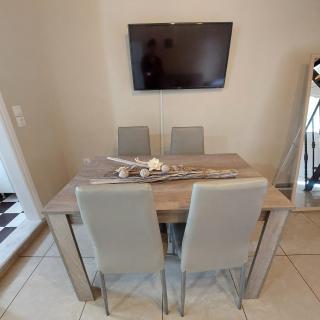 The Mastiha Spot 5 - 2