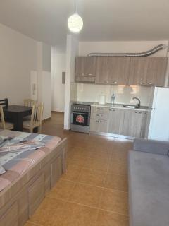 GTE Holiday Apartments - 3