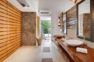 Villa 5-Bedroom with Private Pool - 2