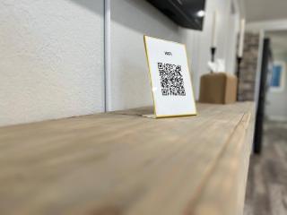 8 min Drive to the Beach! Golf & Pool Home - 8