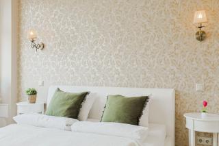 Beautiful 1BR in Old Riga, Prime Location - 4