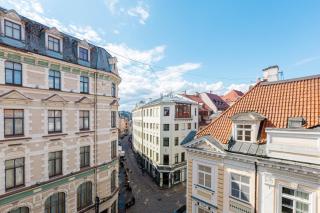 Beautiful 1BR in Old Riga, Prime Location - 2