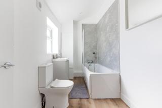 Stylish 3BD house - fast Wi-Fi - smart tv - Bristol - 5