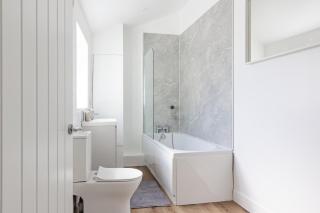 Stylish 3BD house - fast Wi-Fi - smart tv - Bristol - 4