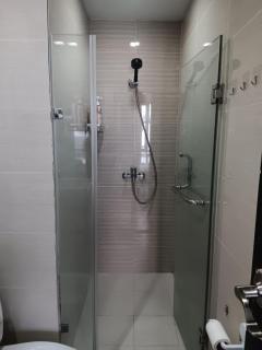 Newport City Condotel Beside NAIA Terminal 3 - 5