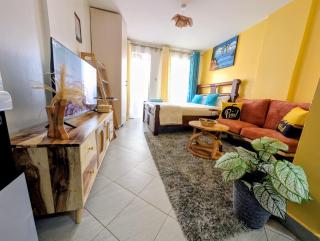 Liv's and Lecky Studio - 7