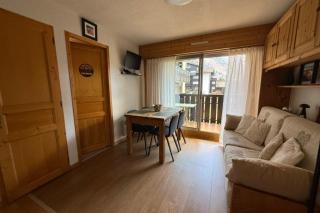 Mont-Blanc view Skiing Parking - 3