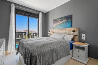 Luxury Penthouse with Rooftop Terrace, Pool & Sunset Views near La Zenia Beach - 4