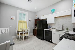 Salty Air Retreat Two Story Historic Home on Galveston Island - 3