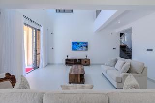 Coastal Haven with Private Pool, AC, and Starlink Internet - 2