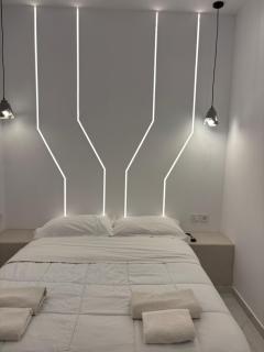 Smart Fira Stay -Designed Suites - 5