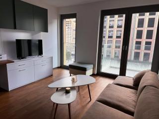 Metropolis Executive Suite, 24-7 check in - 0