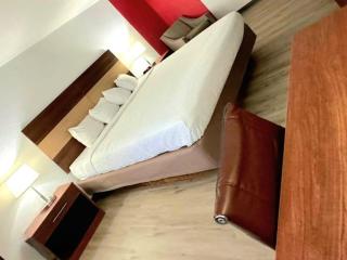 Ramada by Wyndham Effingham - 3