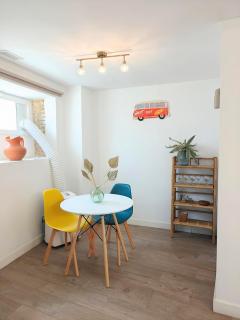 La Bodega de Reconquista Centro by Alogest - 7