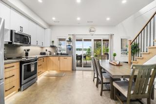 Luxury Lakefront with Sauna & EV - 2