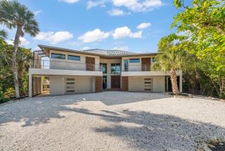 Bentley Beach House - 0
