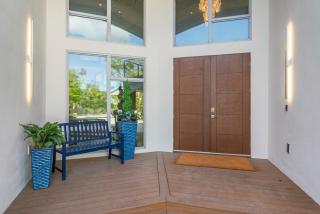 Bentley Beach House - 5