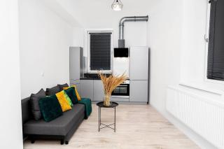 Apartment Quiet Street 11, 4E - 0