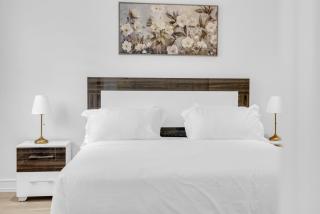 Luxury 3BR Apartment with 3 Baths- Ground floor - 1