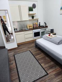 Boarding Apartments Augsburg mit WIFI & Parken - 1