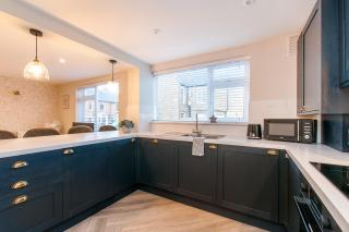 Marsh House - 7