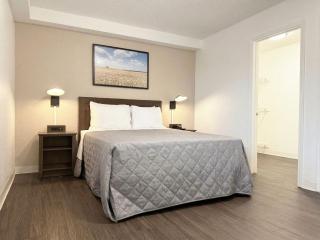 InTown Suites Extended Stay Louisville KY - Preston Hwy - 9