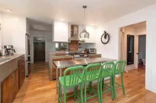The Modern Cottage - 1